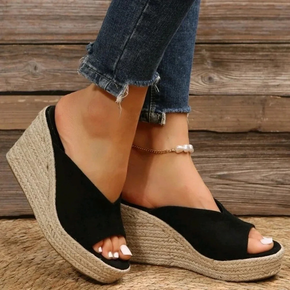 Minimalist Espadrille Faux Suede Wedge Slide Sandals - Picture 2 of 7